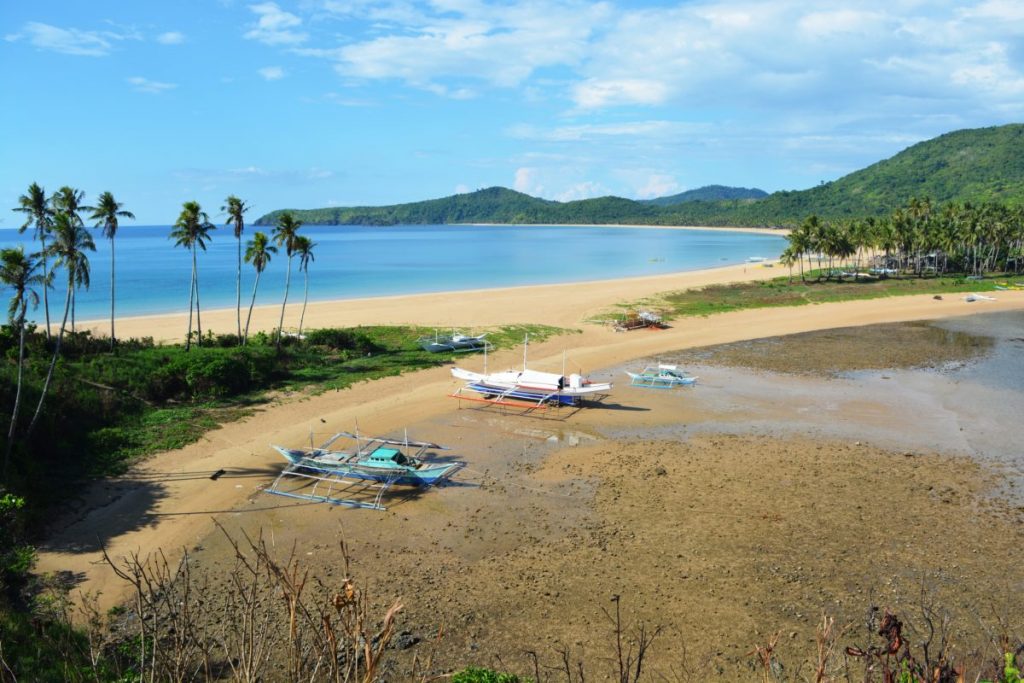 NACPAN BEACH El NIDO PALAWAN