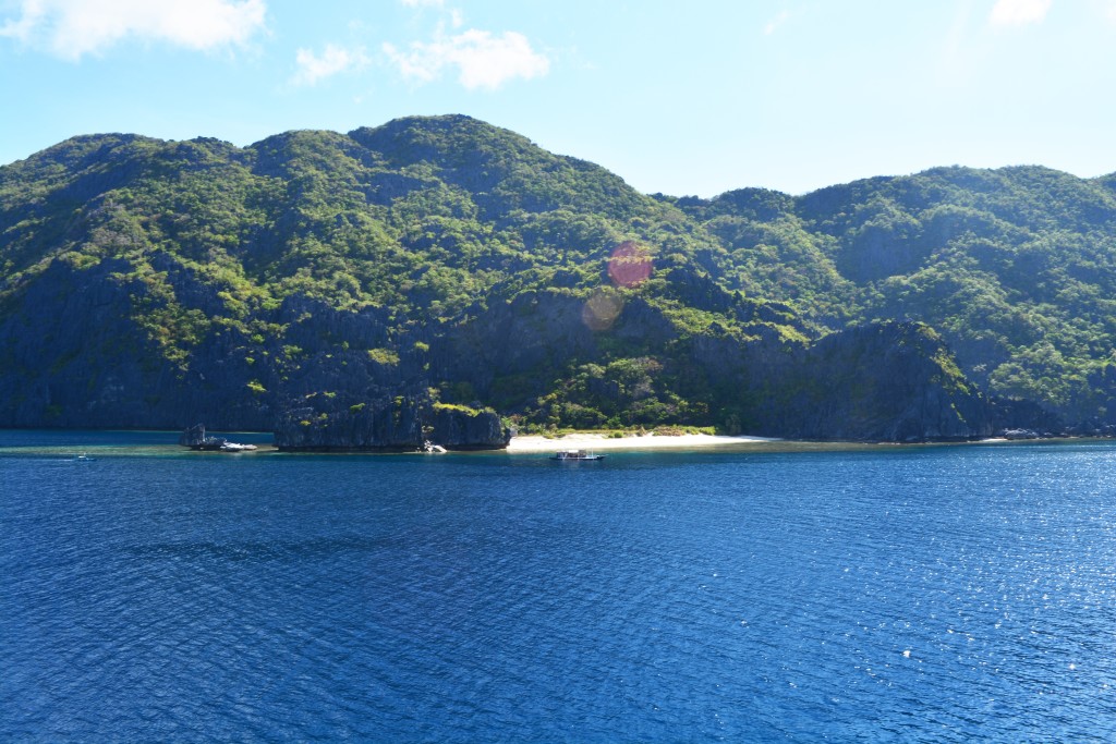 EL NIDO ISLAND HOPPING