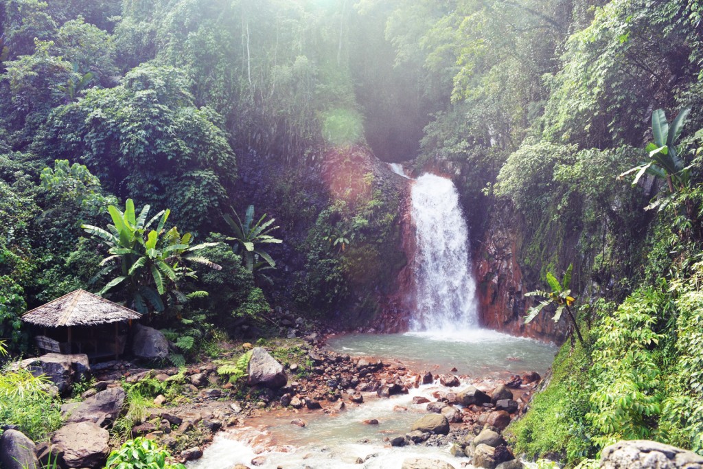 TRAVEL GUIDES TO CASARORO FALLS & PULANGBATO FALLS