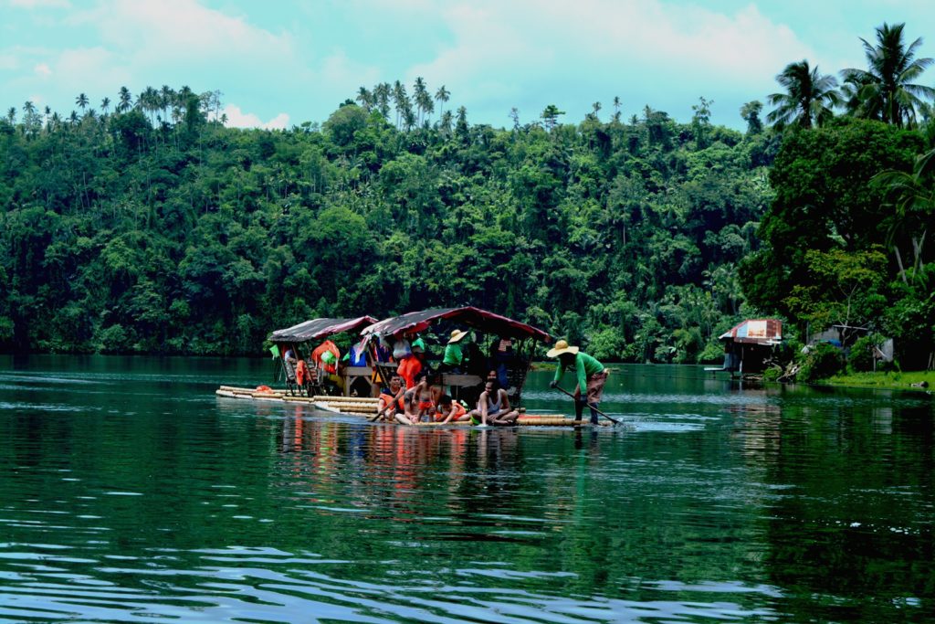 BUDGET TRAVEL GUIDE PANDIN AND YAMBO LAKE