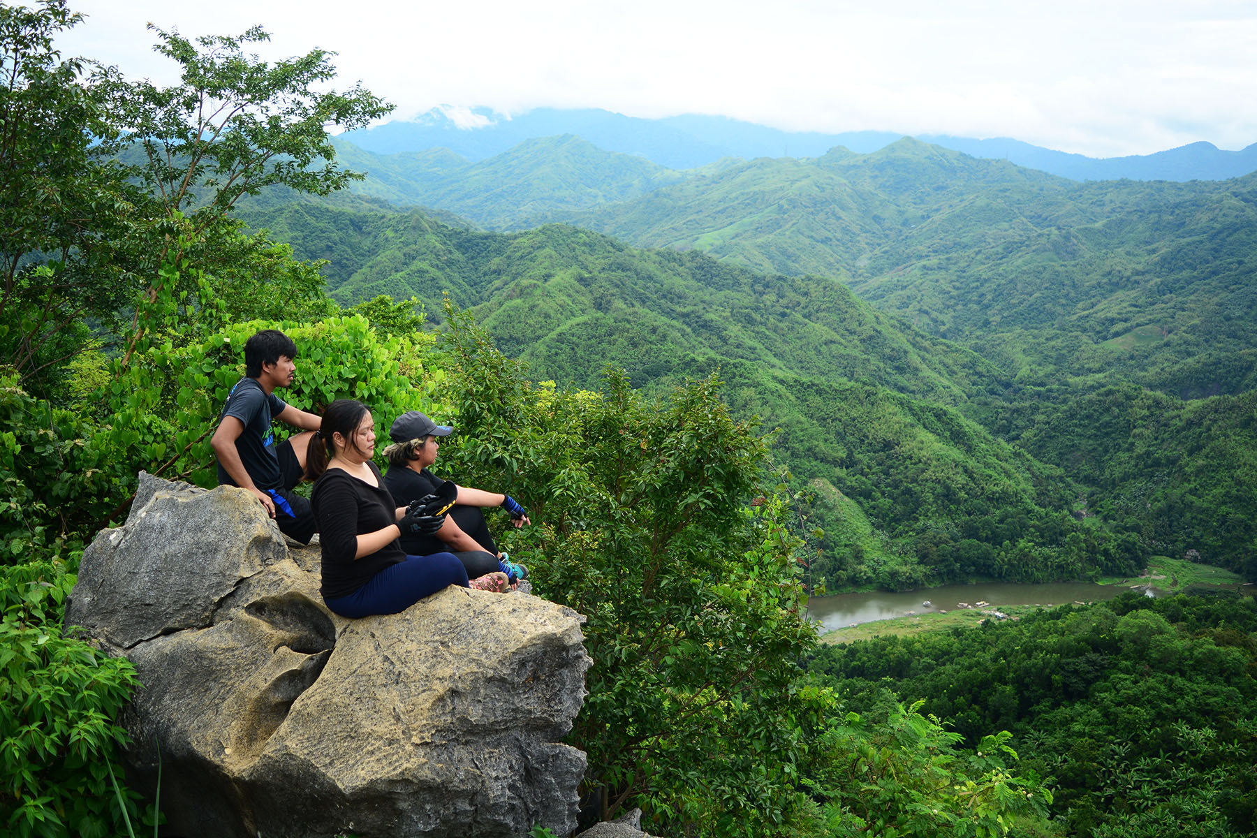 MT. BINACAYAN: Day Hike Guide, Budget, Itinerary & Useful Tips