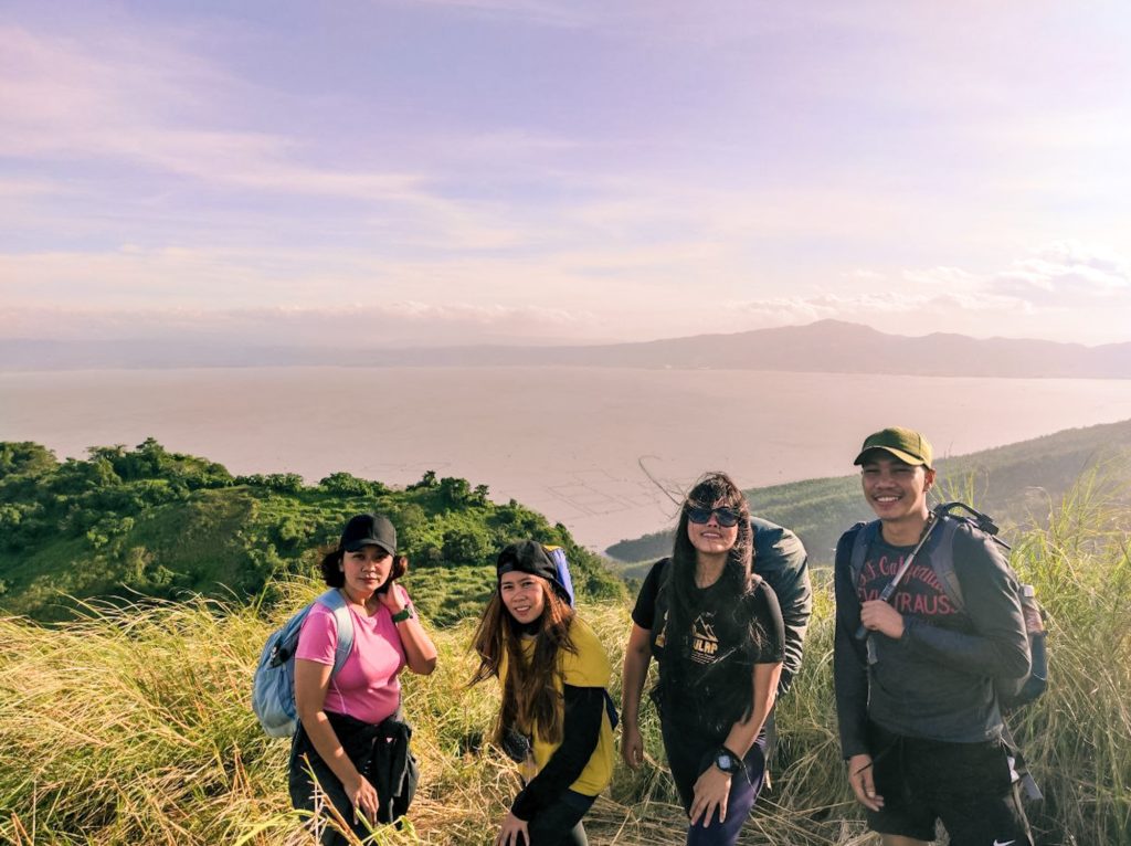 MT. TAGAPO: DIY Day Hike/Overnight